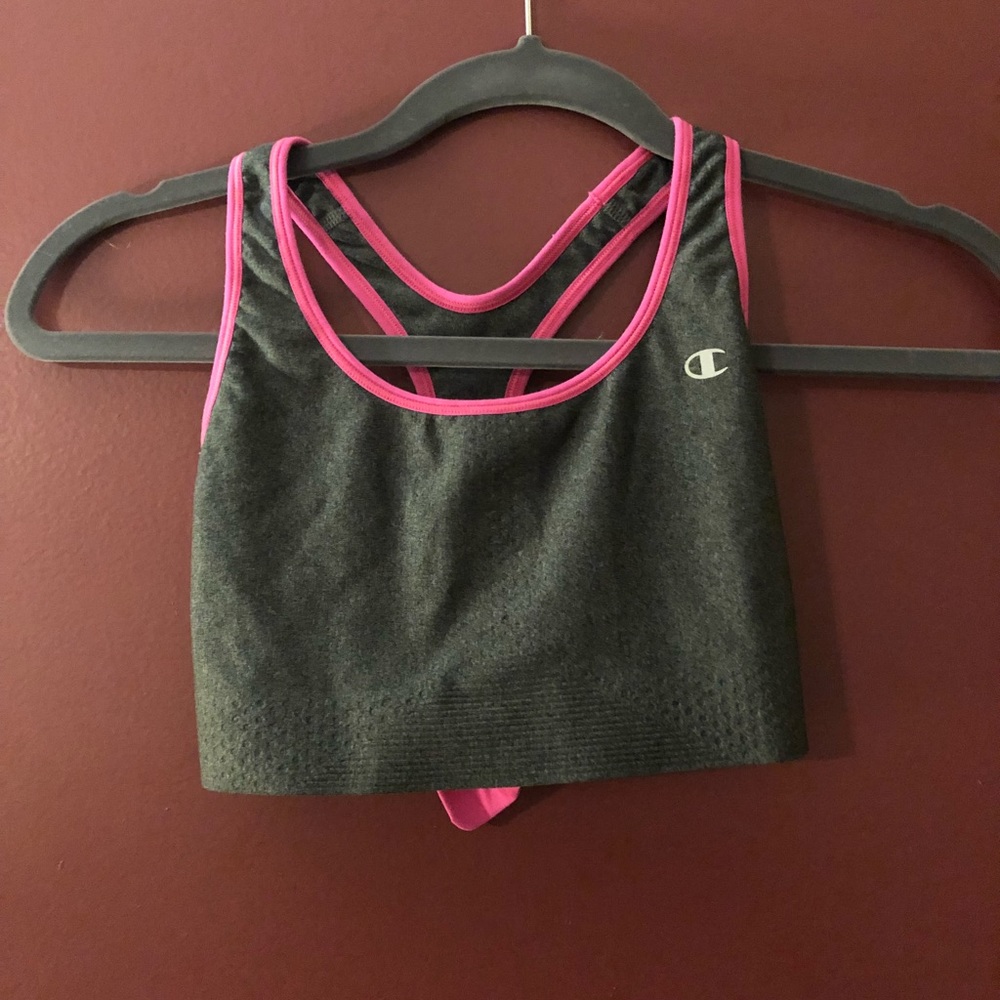 Sports bra